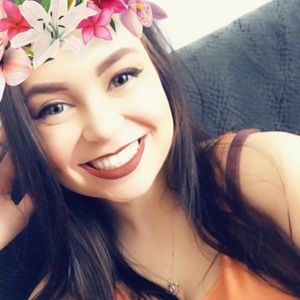 Meet your Posher, Nichole